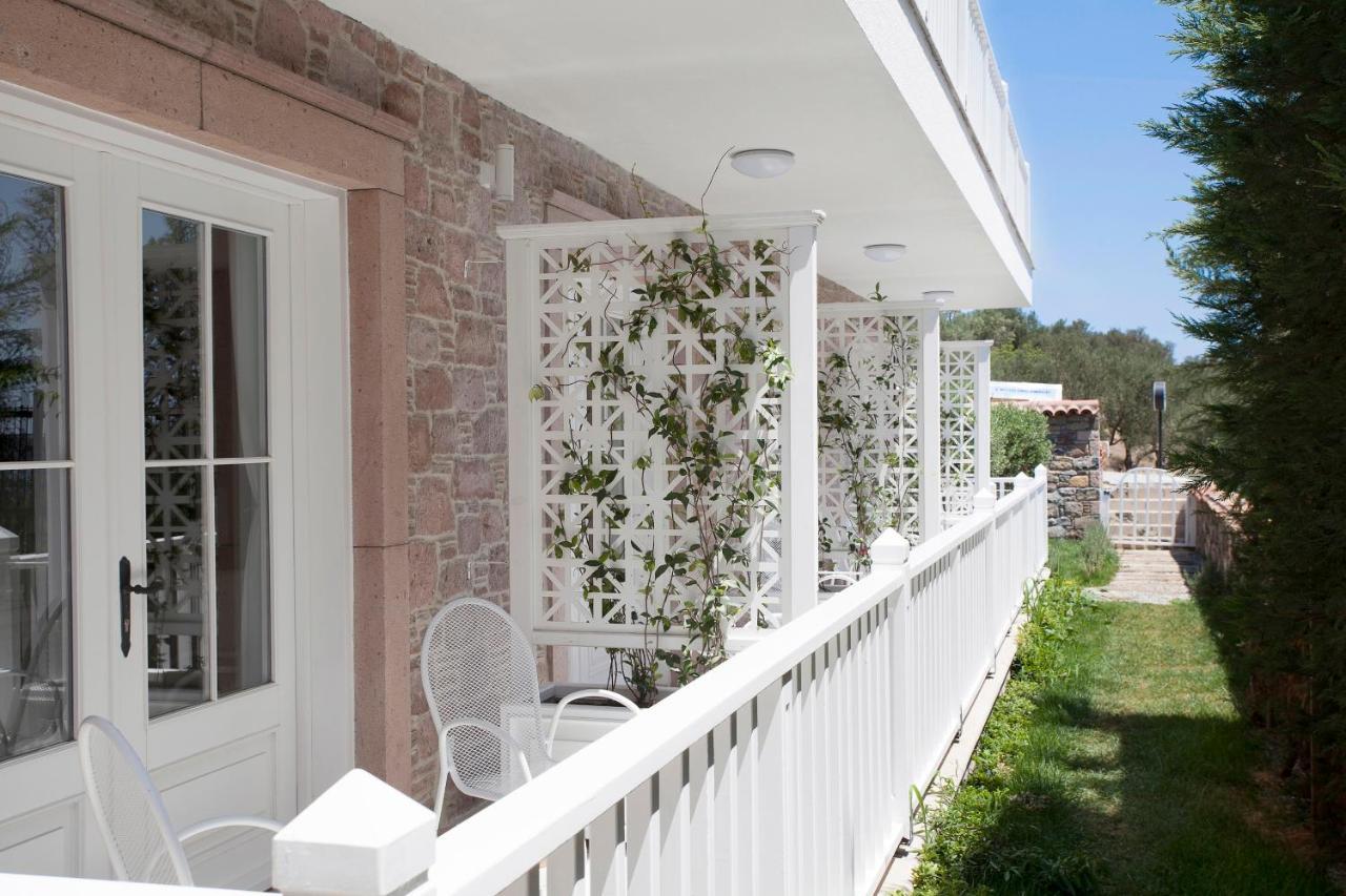 Cunda Pur Beyaz Hotel Exterior photo